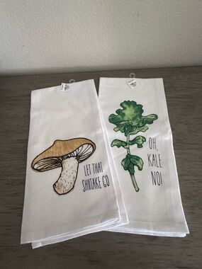 Whimsical Veggie Kitchen Towels - Mushroom & Kale - NWT